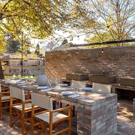 Cipressi By Victoria Palace Vila Pesaro