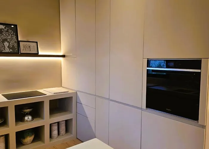 فيلة Cipressi By Victoria Palace