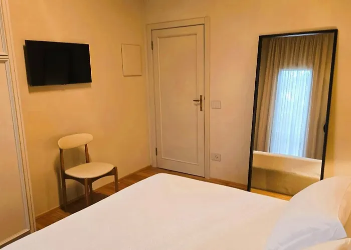 Villa Cipressi By Victoria Palace *